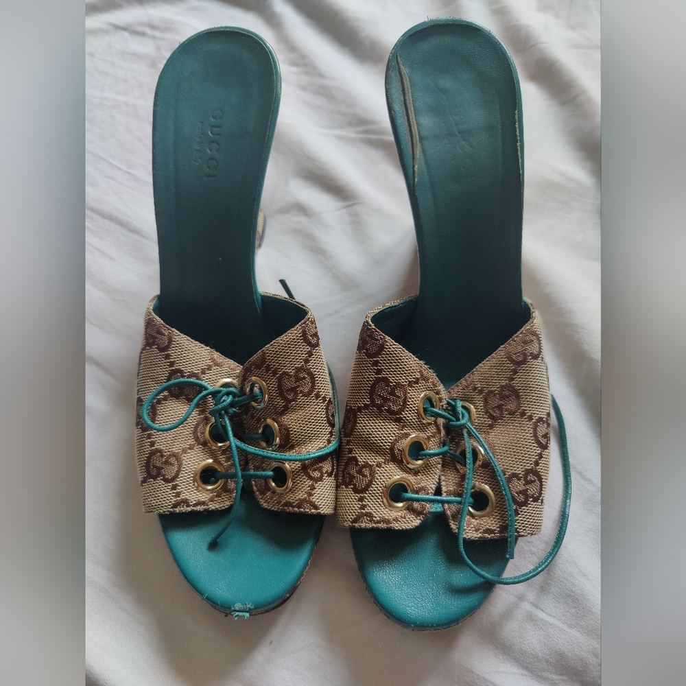 Gucci wedges